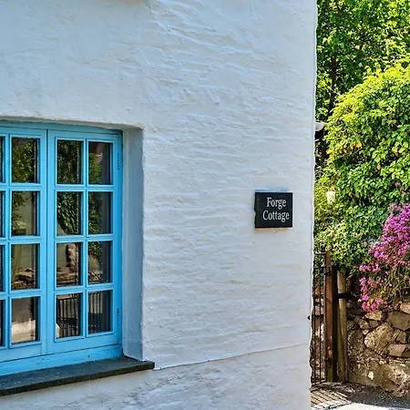 Finest Retreats - Forge Cottage Padstow Exterior photo
