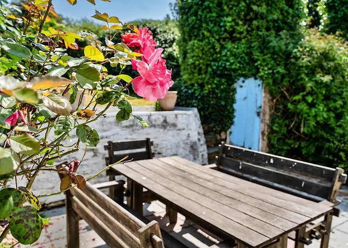 Finest Retreats - Forge Cottage