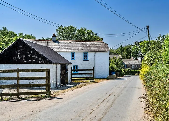 Finest Retreats - Forge Cottage